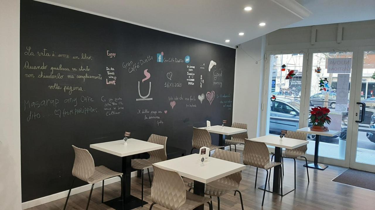 Dolci Ricordi Hotel Бари Екстериор снимка