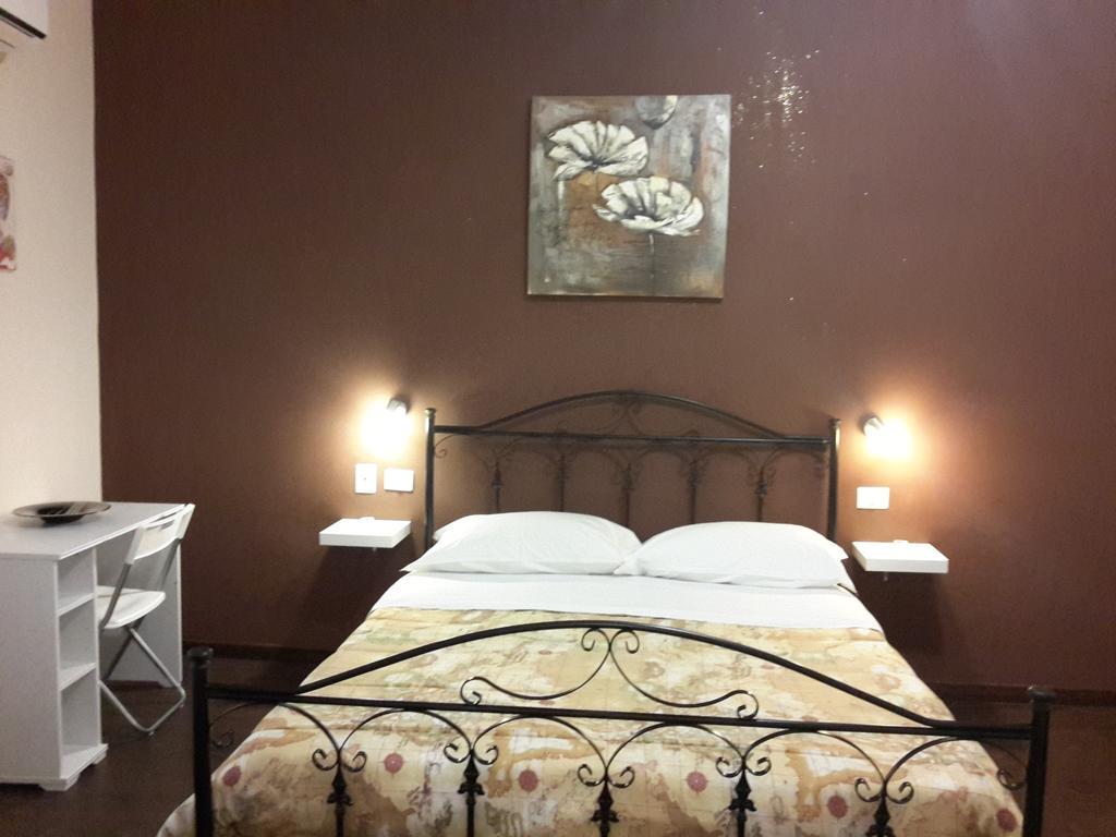 Dolci Ricordi Hotel Бари Екстериор снимка