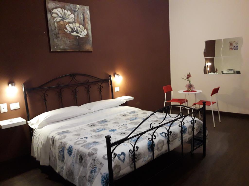 Dolci Ricordi Hotel Бари Екстериор снимка