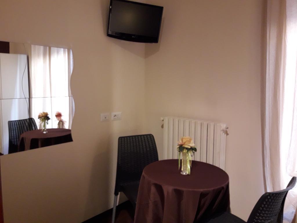 Dolci Ricordi Hotel Бари Екстериор снимка