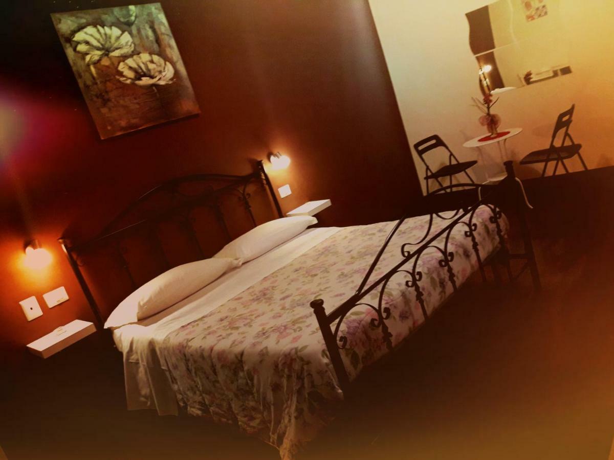 Dolci Ricordi Hotel Бари Екстериор снимка