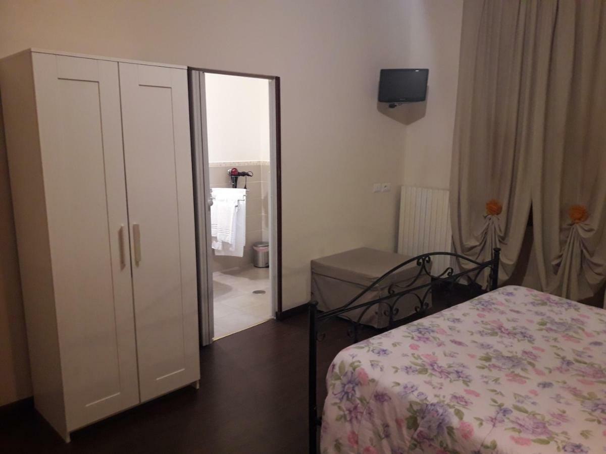 Dolci Ricordi Hotel Бари Екстериор снимка
