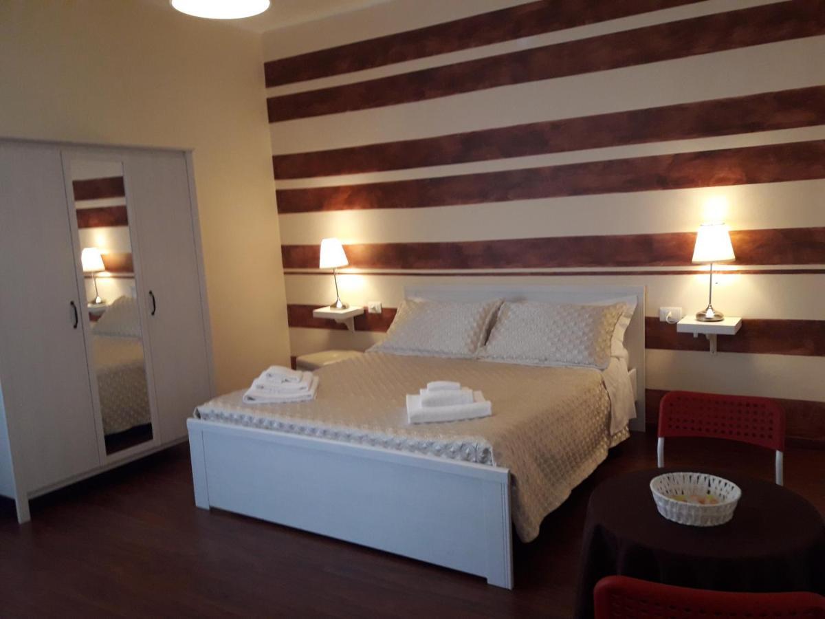 Dolci Ricordi Hotel Бари Екстериор снимка